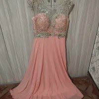 چند دست لباس در حد نو دارم هم مجلسی هم مانتو|لباس|قیدار, |دیوار