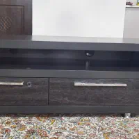 زیر تلوزیون
