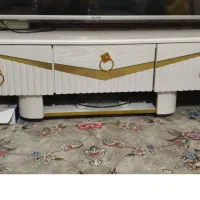میز تلویزیون کاملا سالم