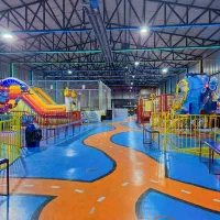 اپراتور شهربازی