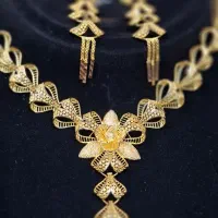 طلا بدون اجرت( گردنبند و گوشواره)