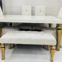 میز و‌صندلی ناهار خوری