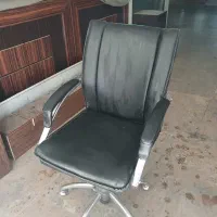 ۵ تا میز ۱۰ تا صندلی دست دوم