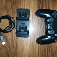 دسته اورجینال PS4 و پایه شارژر