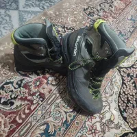 کفش سالومون