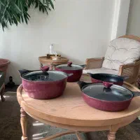 قابلمه چدن داخل گرانیت سایز ۳۴و۳۲ رنگ زرشکی