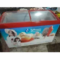 یخچال بستنی