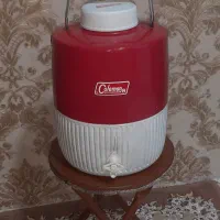 کلمن آب  قدیمی امریکایی