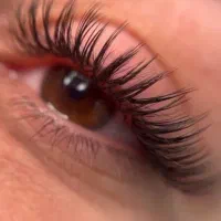 آموزش کاشت و اکستنشن مژه، لیفت مژه و ابرو|خدمات آرایشگری و زیبایی|اصفهان, همدانیان|دیوار