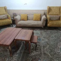 یک دست مبل هفت نفره همراه با میز وعسلی|مبلمان خانگی و میز عسلی|بندر گناوه, |دیوار