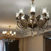 لوستر تمام برنز ۸ شاخه کلاسیک با لاله های کریستال|لوستر و چراغ آویز|لواسان, |دیوار