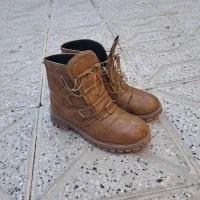 بوت سایز ۳۸