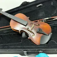 ویولن Nemex 1/4 در حد نو|ویولن|رشت, کوی بیانی|دیوار