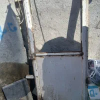 دو عدد درب آهنی تمیز