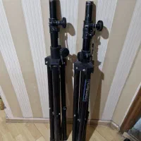 پایه باند مشکی