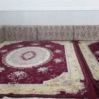 پشتی و قالی