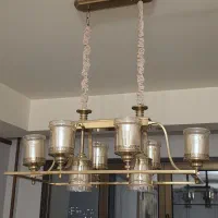 یک  عدد لوستر ۸ شاخه خارجی بسیار زیبا