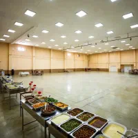 اجاره کترینگ غذا با وسایل هزاردستگاه نازی آباد