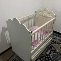 تخت نوزاد