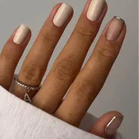 افر ویژه ناخون