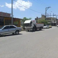 سه باب مغازه تجاری