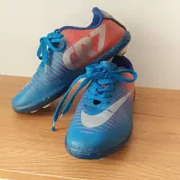 کفش اسپرت و چمن|کیف، کفش، کمربند|تربتحیدریه, شهدا|دیوار