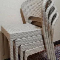 میز و صندلی حصیربافت پلاستیکی ناصر نخودی رنگ، نو
