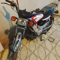 موتور همتاز بسیار تمیز 1403رنگ زیبا