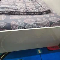تخت یک نفره|تخت و سرویس خواب|شاهین‌شهر, مسکن مهر|دیوار