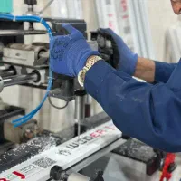 نیروی کار اقا و خانم