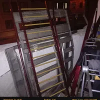 تخت خواب فلزی تمیز