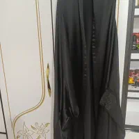 چادر ملی سر آستینش نگین دار