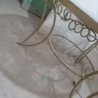 میز گرد رنگ طلایی|میز و صندلی غذاخوری|تفت, |دیوار