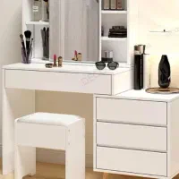 تخت و میز کامپیوتر و میز آرایش و تلوزیون