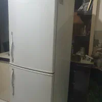 دوعدد یخچال فریزر یخساران و یک عدد فریزر ۸ کشو|یخچال و فریزر|مشهد, حجاب (شهرک غرب)|دیوار