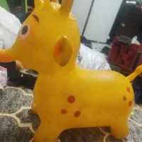 فیل بادی و ماشین اسباب بازی