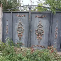 درب آهنی بزرگ دستساز با سردری تمام آهن صنایع سنگین|مصالح و تجهیزات ساختمان|رشت, پارک شهر|دیوار