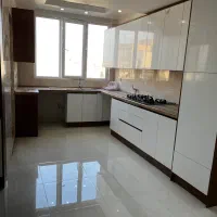 ۸۰متر _ فول امکانات _ خوش نقشه