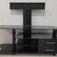 میزتلویزیون شیشه ای طول یک مترو بیست