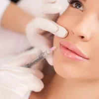 آموزش ژل و بوتاکس و مزوتراپی به همراه معرفی به کار