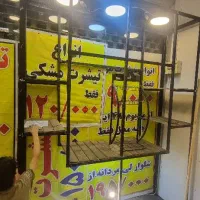 تعدادی چوب لباسی رگال استند و ...|فروشگاه و مغازه|قم, نیروگاه|دیوار