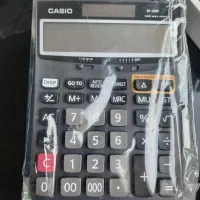 ماشین حساب رو میزی