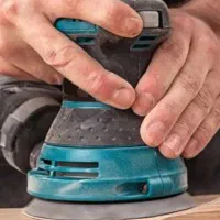 استخدام کارگر ساده با حقوق مکفی