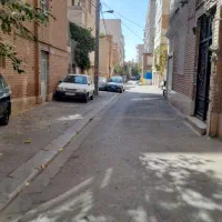 145متر-حیاط-دار-بر10متر-دونیم-طبقه-قابل-سکونت
