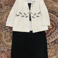 کت و دامن زنانه