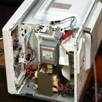 تعمیر تخصصی مایکروویو|سایر لوازم برقی|زاهدان, |دیوار