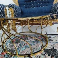 یه عدد میز عسلی بزرگ