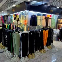 فروشنده اقا پوشاک زنانه بازار تهران