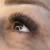 اکستنشن مژه|خدمات آرایشگری و زیبایی|شیراز, محراب|دیوار