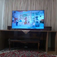 میز کامپیوتر و تحریر بزرگ تمیز و سالم